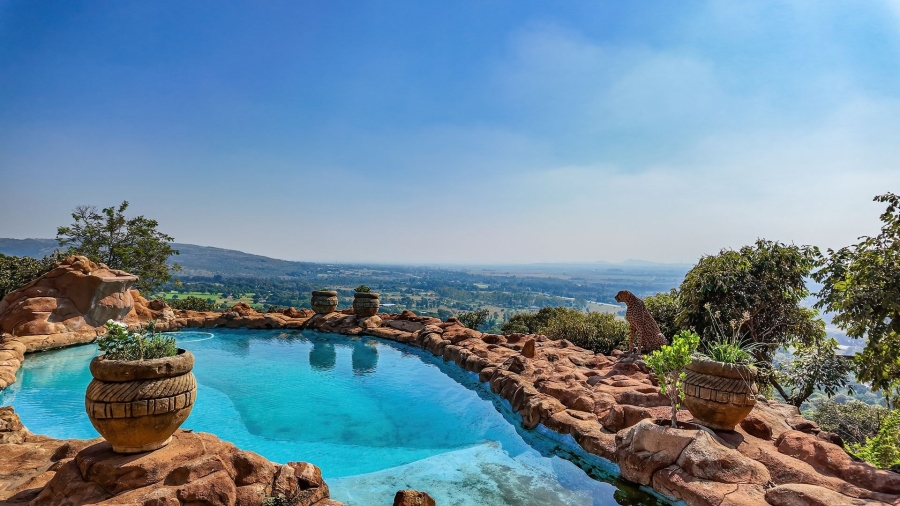 7 Bedroom Property for Sale in Waterkloof A H North West